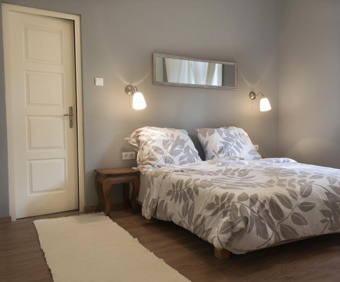 Adorable, Cosy Apartment At The Heroes' Square Budapeşte Dış mekan fotoğraf